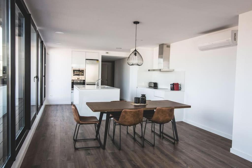 Ferienwohnung Atico Con Terraza En El Centro De Reus Exterior foto